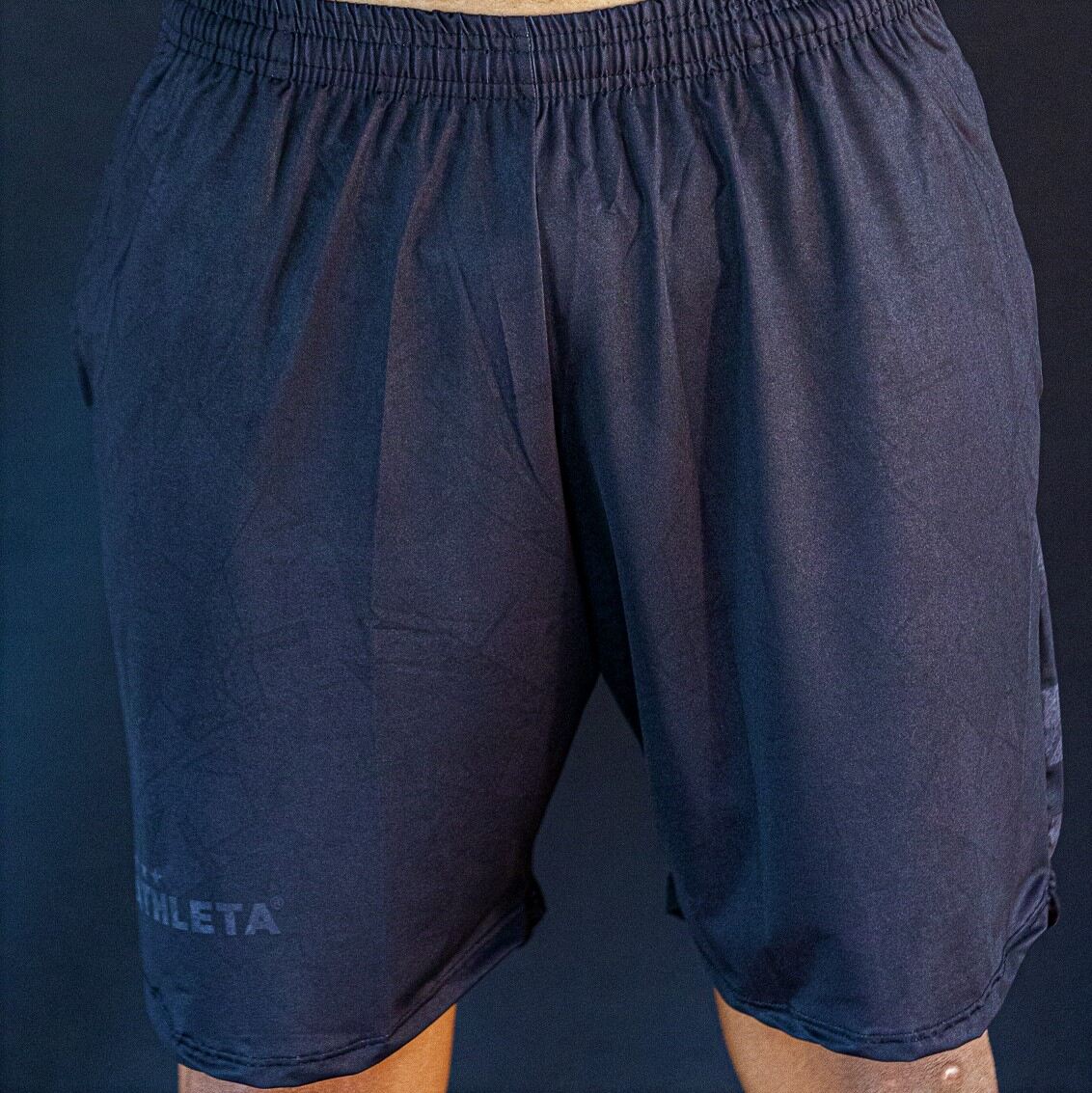 Athleta Free 23 Line 百慕達短褲 - 黑色