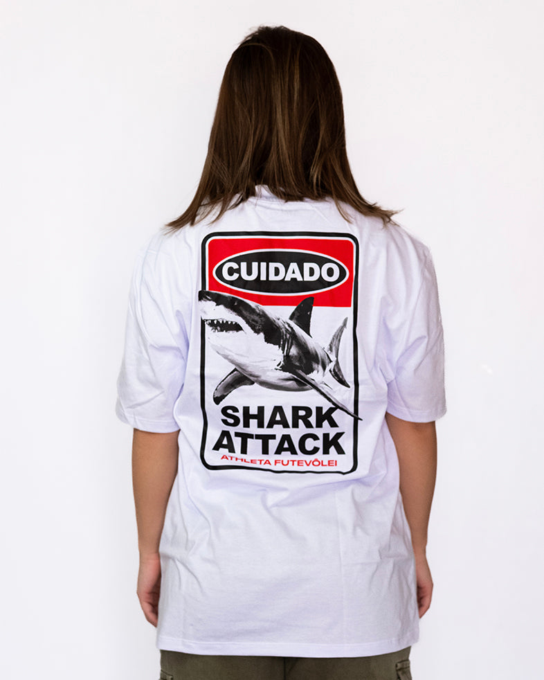 Camisa Athleta 90 Casual Futevôlei Cuidado Shark Attack Branco ATL009B