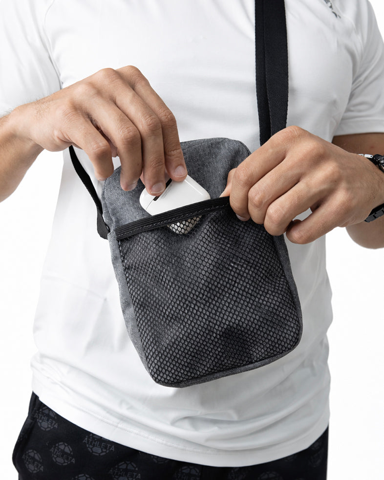 Athleta 灰色肩背包