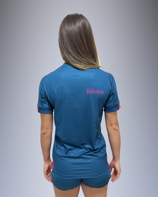 Térmica Manga Curta Feminina Athleta SS27 Futevôlei - Petrol Blue Pink