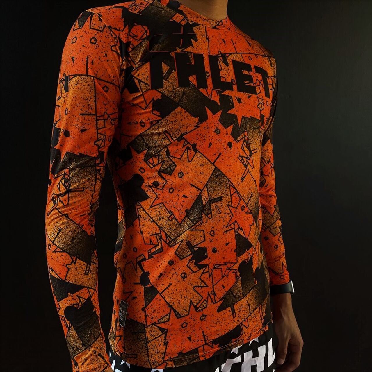 Térmica Linha Athleta Free 23 - Preto com Laranja