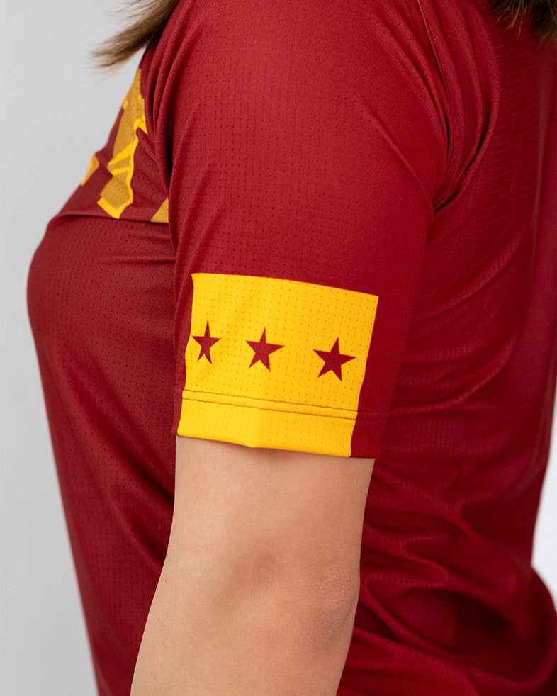 Térmica Manga Curta Feminina Athleta SS25 Comfort - Wine Gold