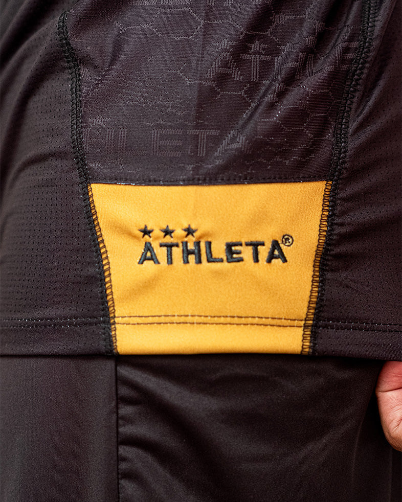 Athleta SS25 Futevôlei 短袖保暖上衣 - 黑金