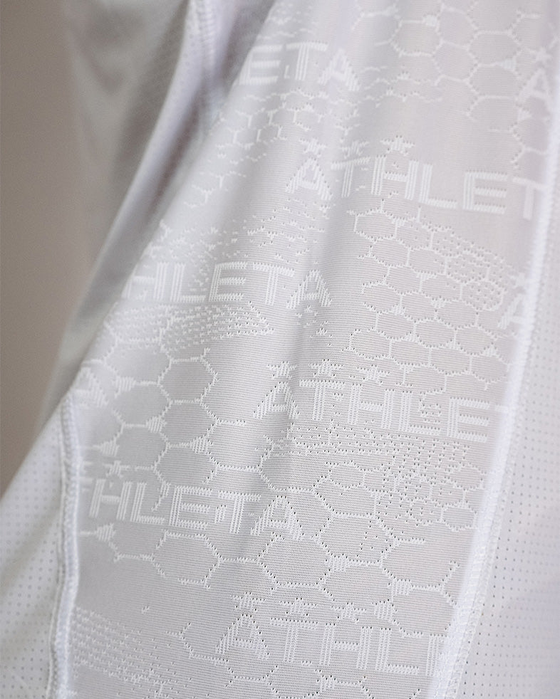 Athleta SS25 Futevôlei 女用短袖保暖上衣 - 白金色