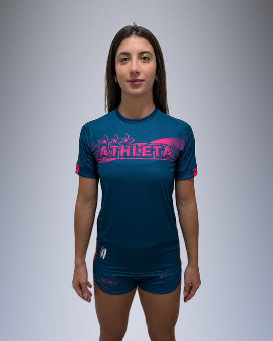 Térmica Manga Curta Feminina Athleta SS27 Futevôlei - Petrol Blue Pink
